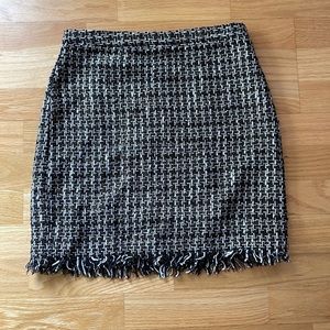 House of Harlow foil/black pencil skirt